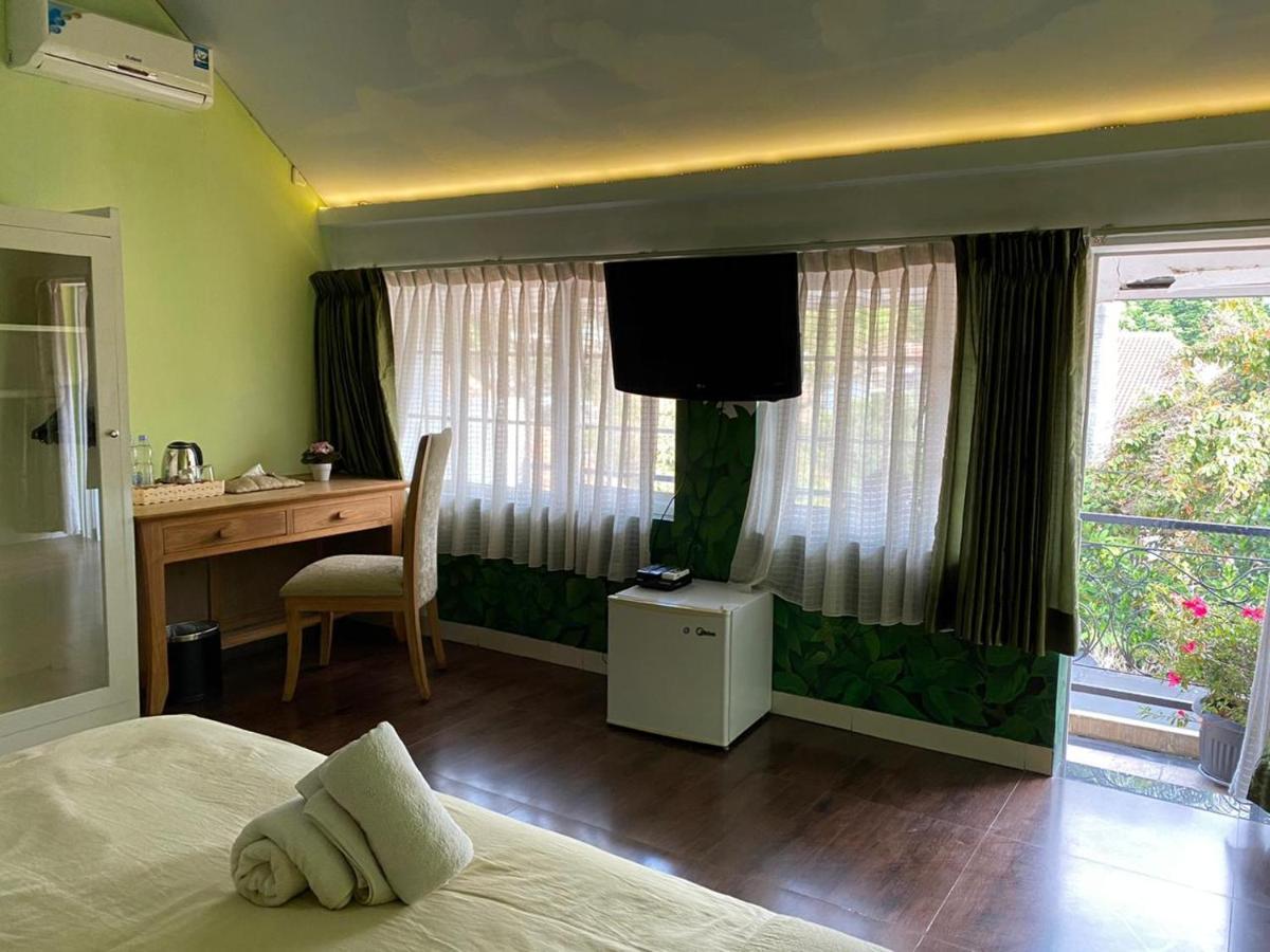 La Nostalgie Boutique Guest House Bandung Ngoại thất bức ảnh