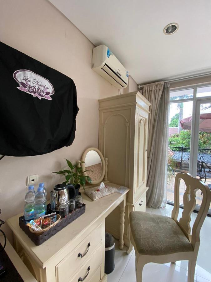 La Nostalgie Boutique Guest House Bandung Ngoại thất bức ảnh