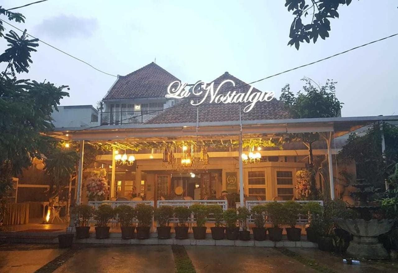 La Nostalgie Boutique Guest House Bandung Ngoại thất bức ảnh