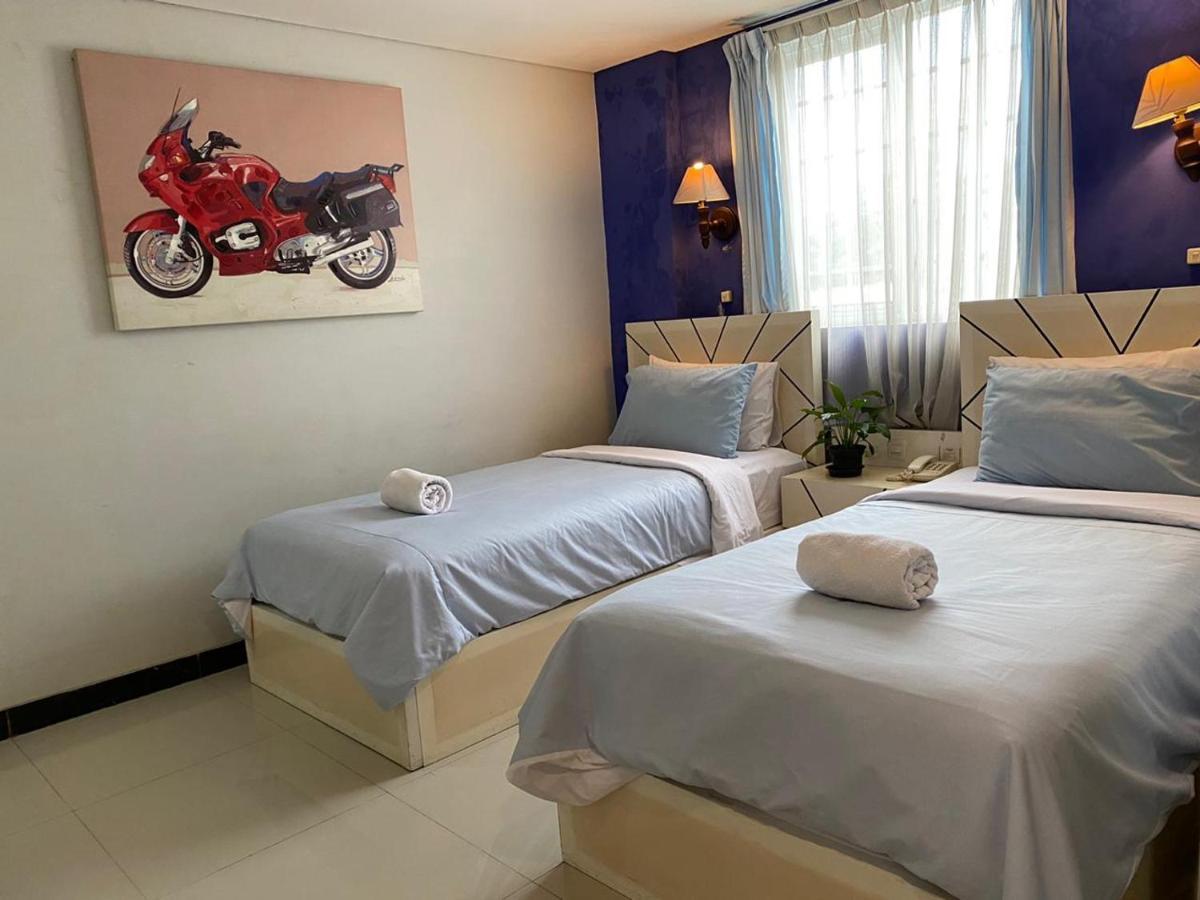 La Nostalgie Boutique Guest House Bandung Ngoại thất bức ảnh