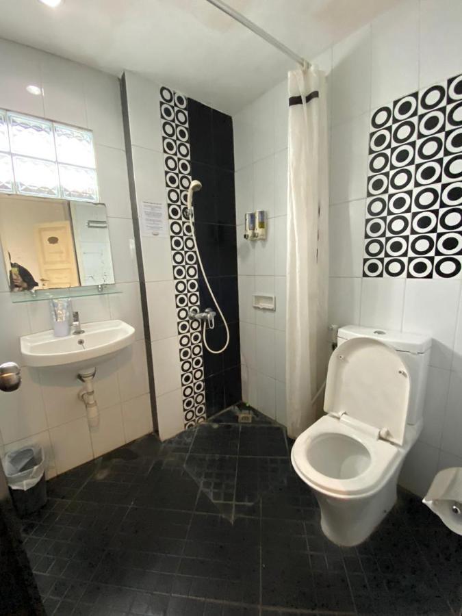 La Nostalgie Boutique Guest House Bandung Ngoại thất bức ảnh