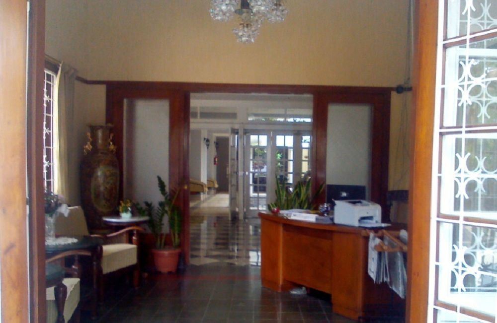 La Nostalgie Boutique Guest House Bandung Ngoại thất bức ảnh