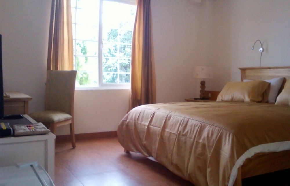 La Nostalgie Boutique Guest House Bandung Ngoại thất bức ảnh