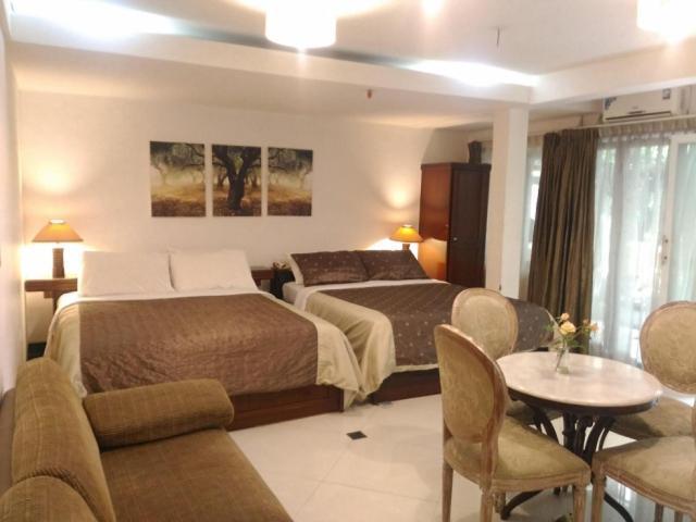 La Nostalgie Boutique Guest House Bandung Ngoại thất bức ảnh